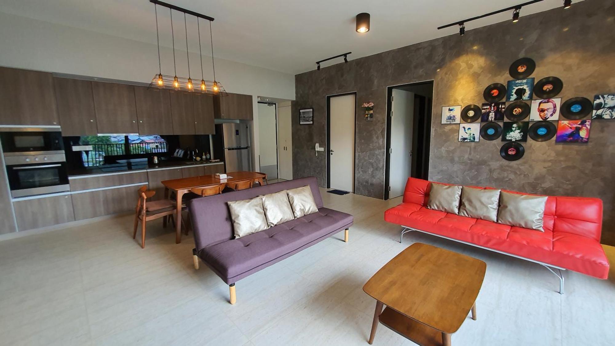 By The Sea Beach Luxury Resort - 바투 페링기 외부 사진